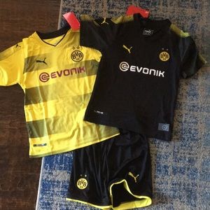 Kids soccer jerseys